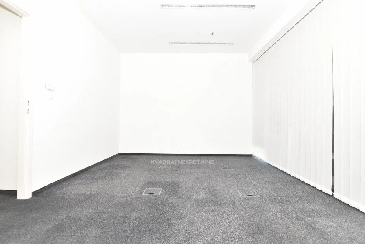 Rent, office space, 220m², Preko Morače, Podgorica