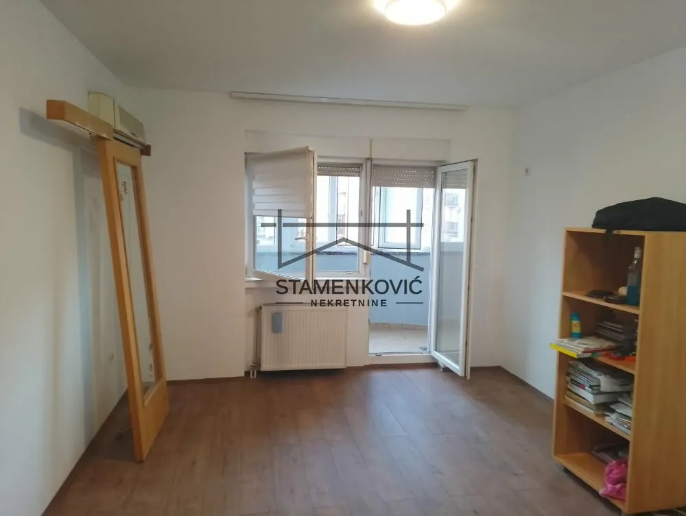 Prodaja, dvosoban stan, 46m², Nova Detelinara, Novi Sad Sve Podlokacije