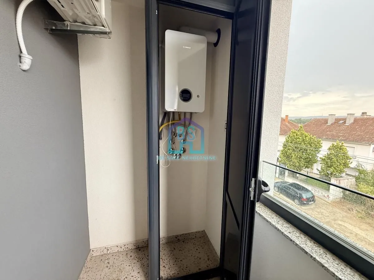 Prodaja, stan, 179m², Telep, Novi Sad Sve Podlokacije
