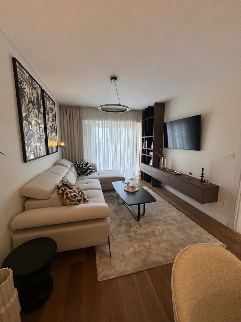 Sale, two bedroom apartment, 74m², Centar, Tivat