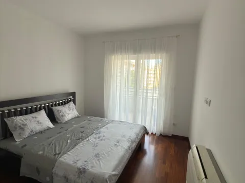 Rent, one bedroom apartment, 51m², City Kvart, Podgorica - image 10