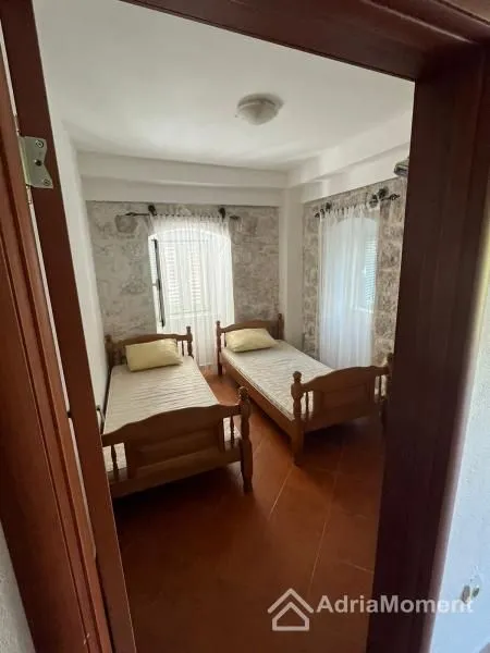 Prodaja, kuća, 220m², Risan, Kotor