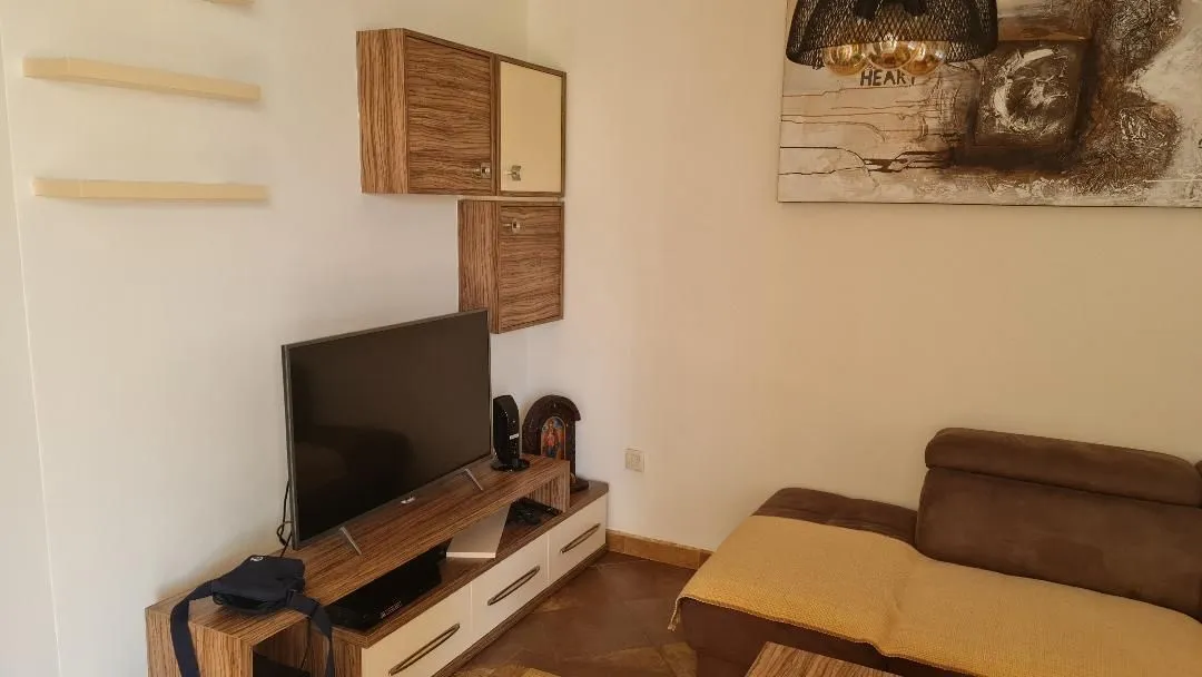 Izdavanje, jednosoban stan, 54m², Preko Morače, Podgorica