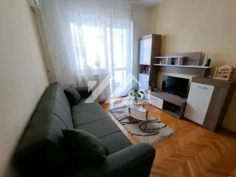 Izdavanje, dvosoban stan, 50m², Grbavica, Novi Sad Sve Podlokacije - image 8