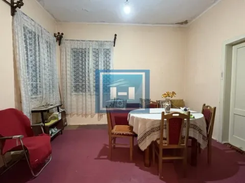 Prodaja, jednosoban stan, 45m², Centar, Jagodina