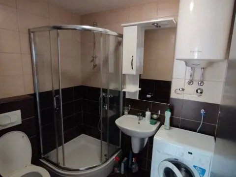 Rent, one bedroom apartment, 44m², Centar, Budva - image 2