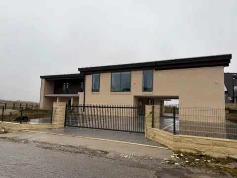Prodaja, kuća, 1283m², Motički gaj, Žabljak - image 7