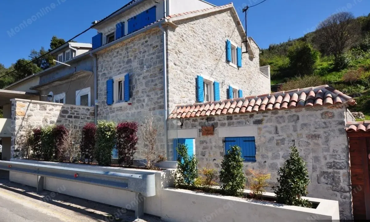 Prodaja, kuća, 105m², Tivat, Crna Gora
