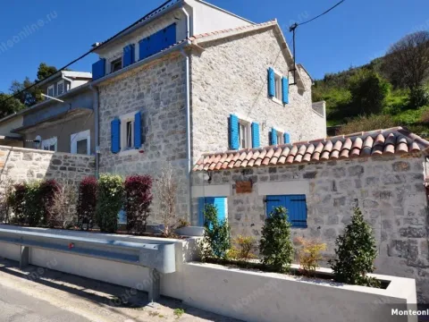 Prodaja, kuća, 105m², Tivat, Crna Gora