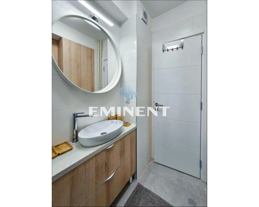 Izdavanje, stan, 34m², Stari Merkator, Novi Beograd Sve Podlokacije