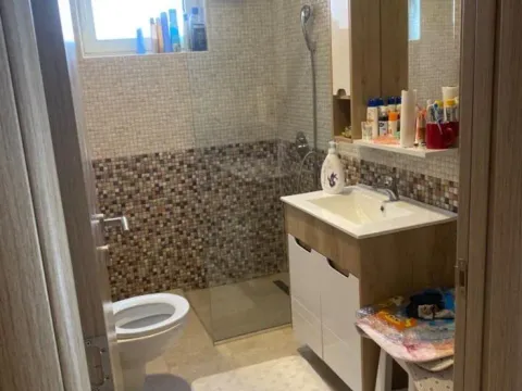 Izdavanje, jednosoban stan, 50m², Šušanj, Bar - image 6