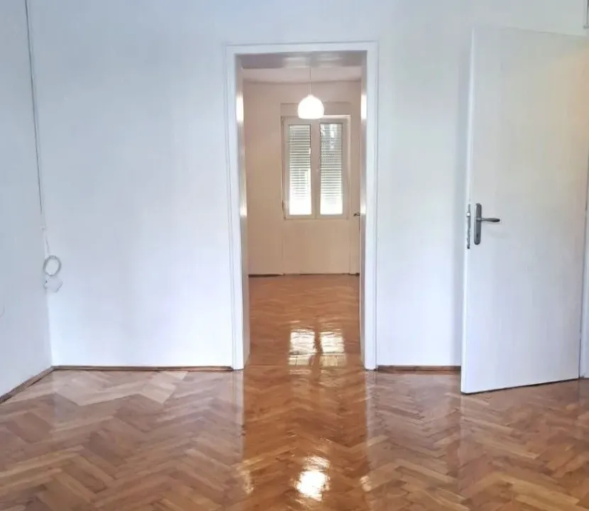 Rent, office space, 60m², Centar, Podgorica