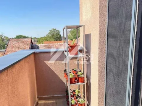 Izdavanje, trosoban stan, 63m², Salajka, Novi Sad Sve Podlokacije - image 9