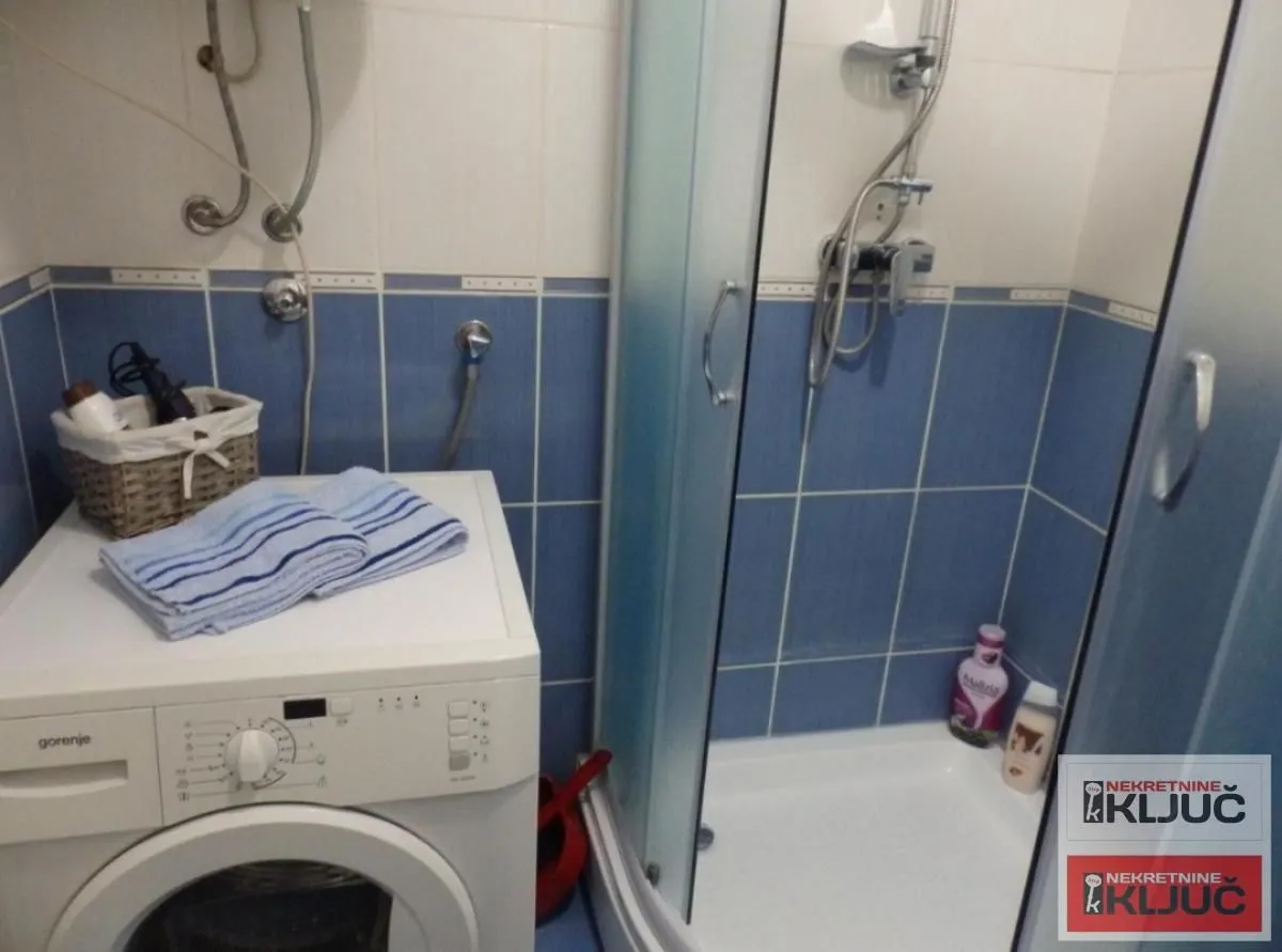 Prodaja, dvosoban stan, 51m², Bulevar patrijarha Pavla, Novi Sad Sve Podlokacije