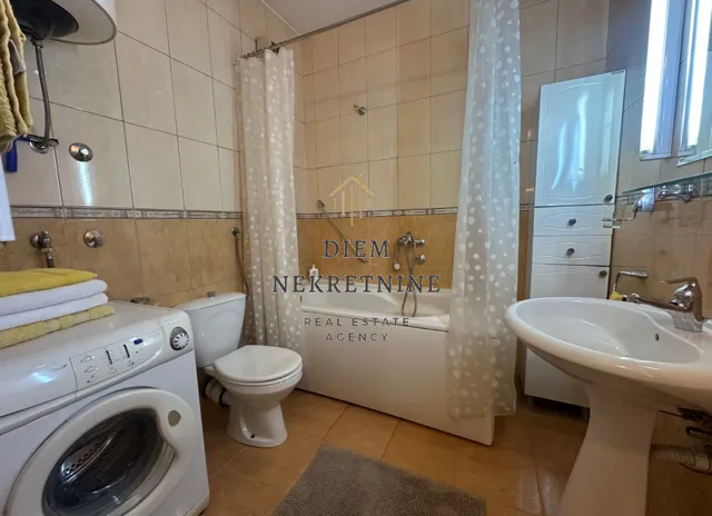 Rent, two bedroom apartment, 75m², Preko Morače, Podgorica