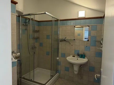 Izdavanje, stan, 105m², Banovo Brdo, Beograd - image 18