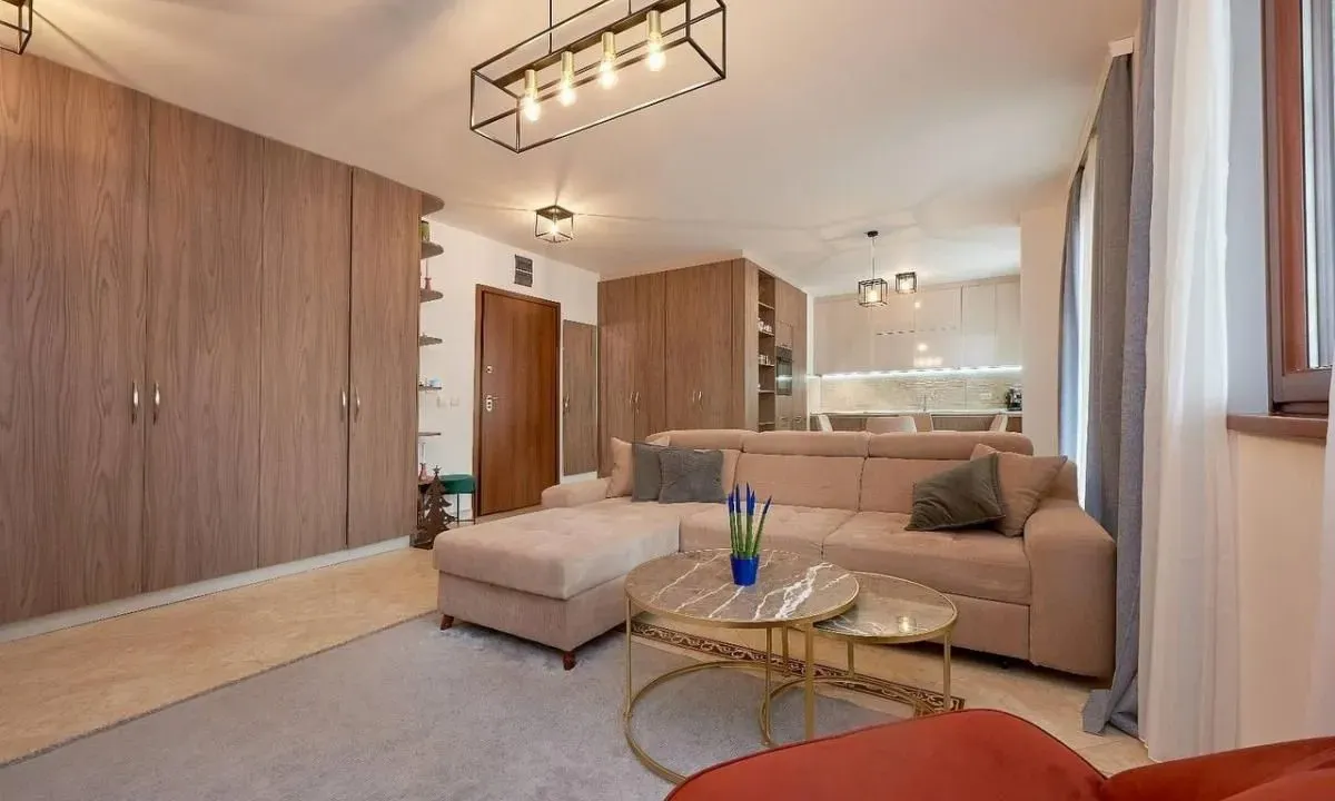 Sale, one bedroom apartment, 68m², Bečići, Budva