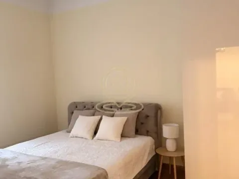 Rent, two bedroom apartment, 61m², Stari Grad, Beograd - image 3