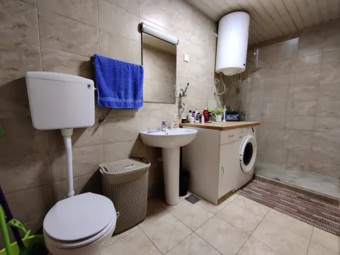 Izdavanje, stan, 57m², Tuški Put, Podgorica - image 8