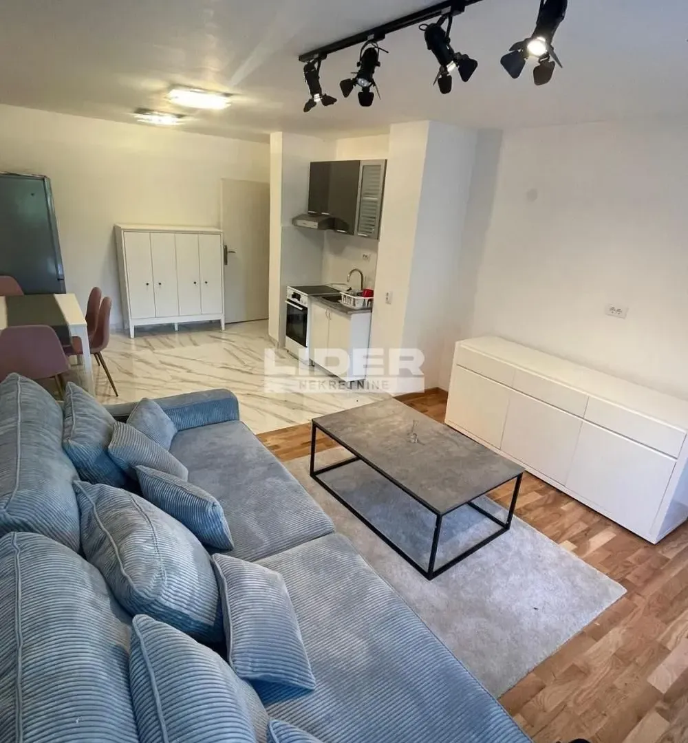 Rent, two bedroom apartment, 62m², Novi Beograd Sve Podlokacije, Beograd