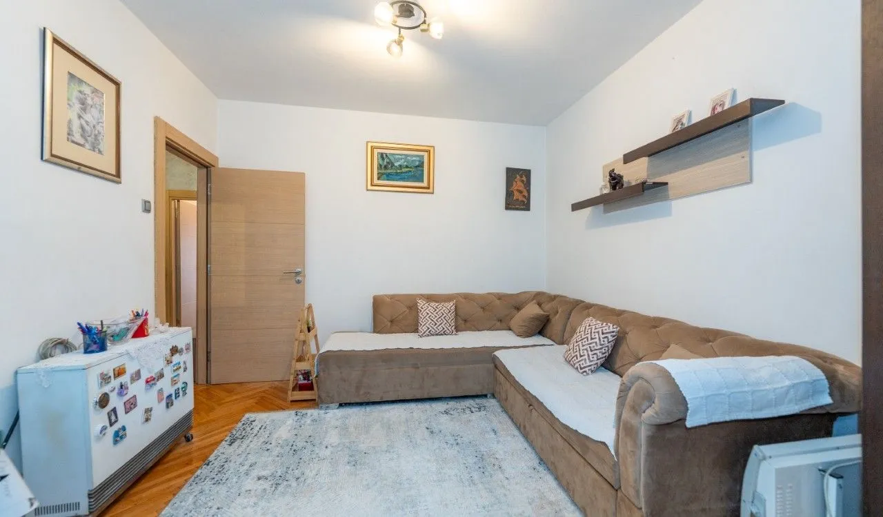 Rent, two bedroom apartment, 70m², Podgorica, Crna Gora