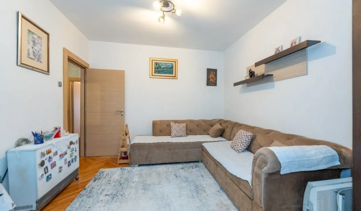 Rent, two bedroom apartment, 70m², Podgorica, Crna Gora