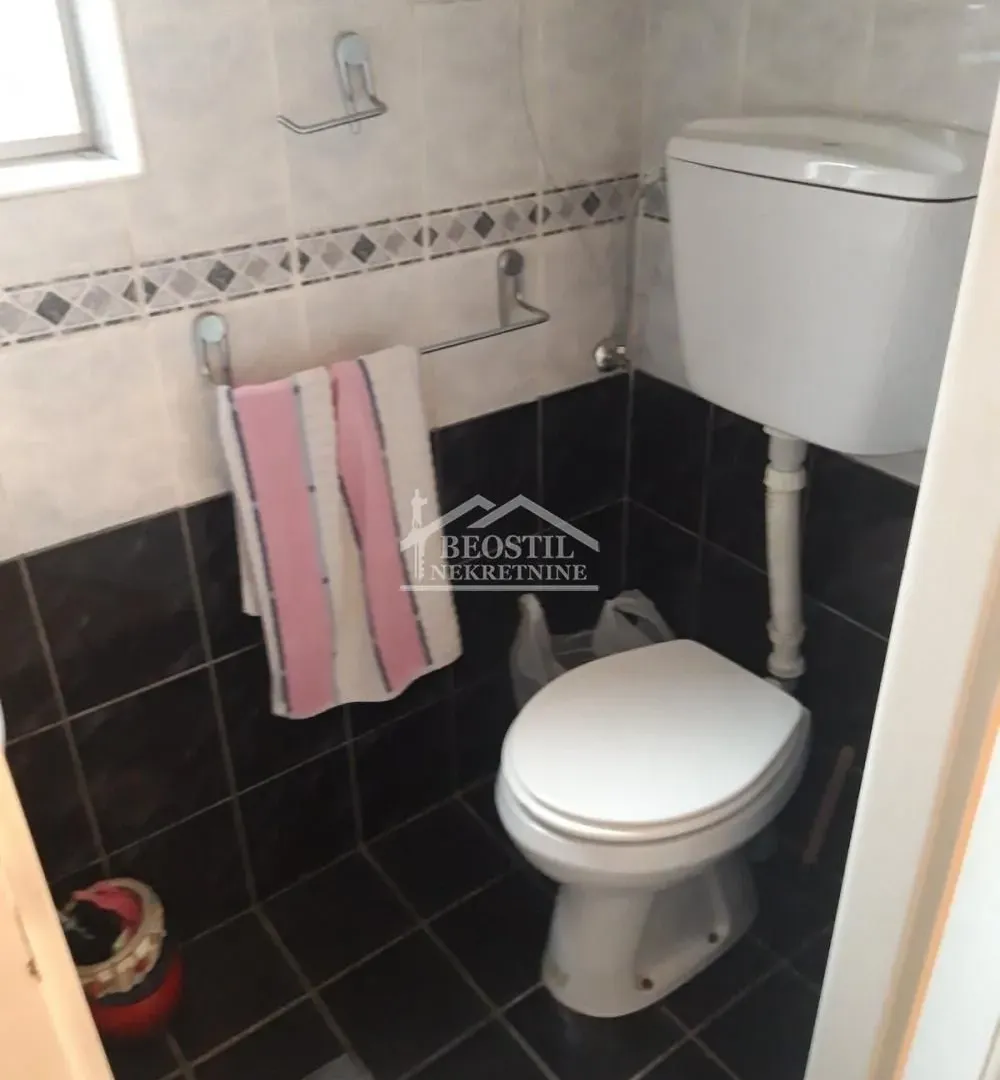 Prodaja, trosoban stan, 99m², Stari Grad, Beograd