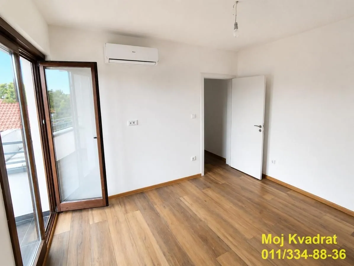 Sale, four bedroom apartment, 86m², Borča 1, Borča Sve Podlokacije
