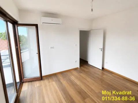 Sale, four bedroom apartment, 86m², Borča 1, Borča Sve Podlokacije - image 2