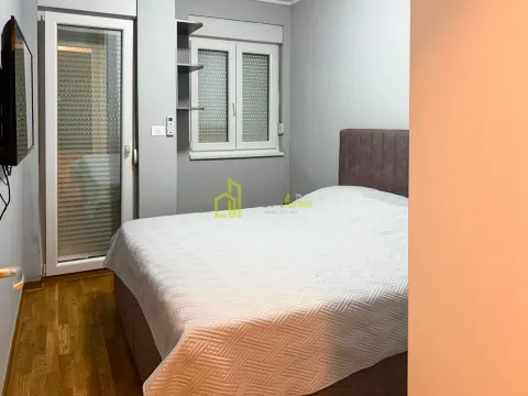 Rent, two bedroom apartment, 65m², City Kej, Podgorica - image 4