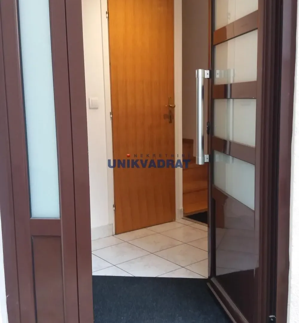Rent, office space, 65m², Lion, Zvezdara Sve Podlokacije