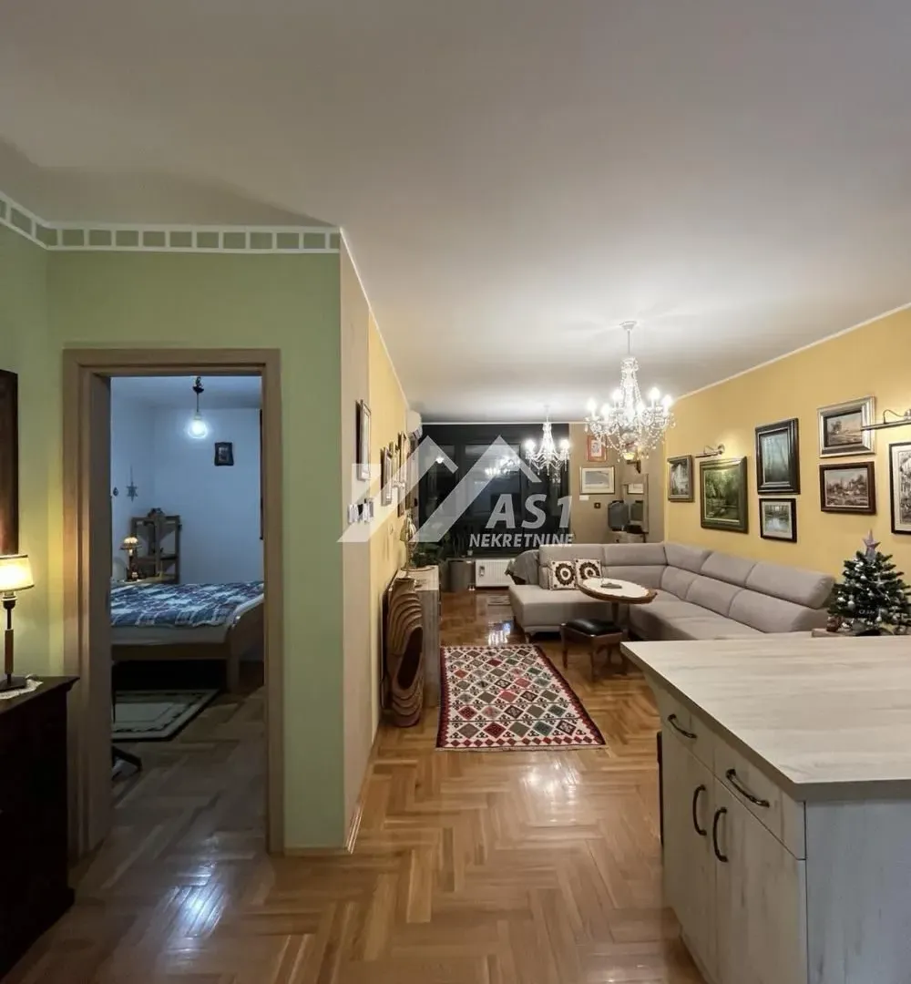 Izdavanje, dvosoban stan, 52m², Grbavica, Novi Sad Sve Podlokacije