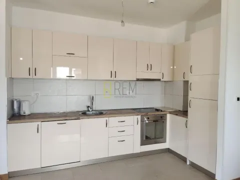 Prodaja, trosoban stan, 101m², Zagorič, Podgorica - image 2