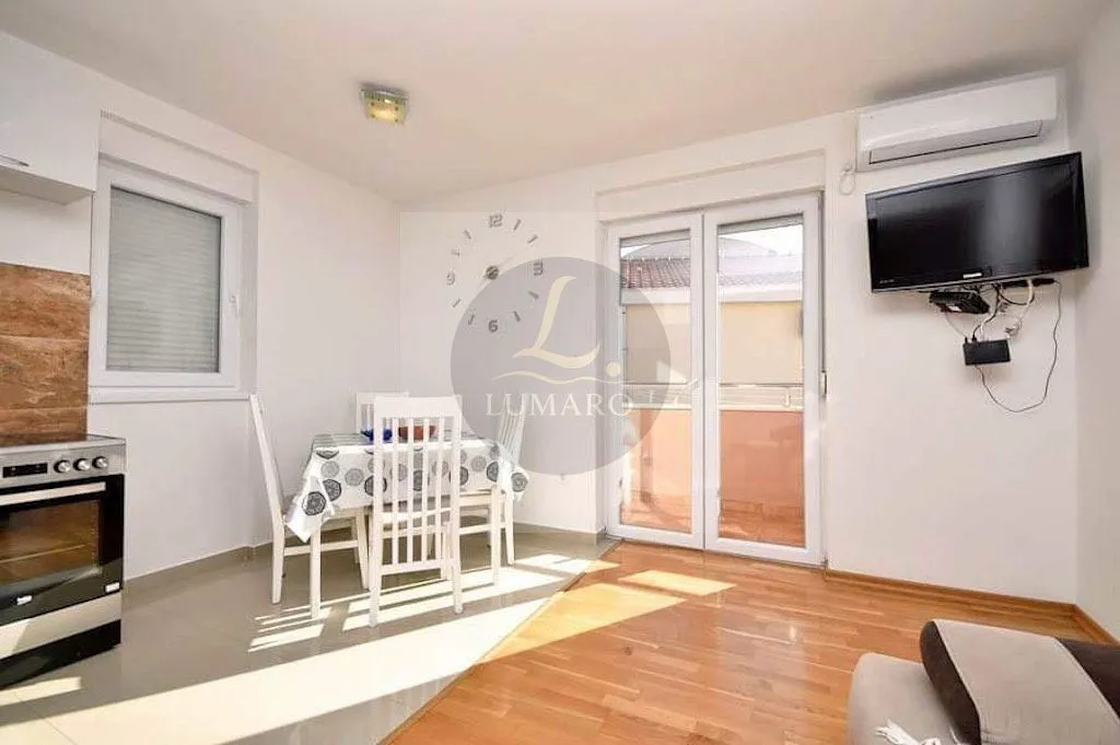 Prodaja, dvosoban stan, 55m², Igalo, Herceg Novi