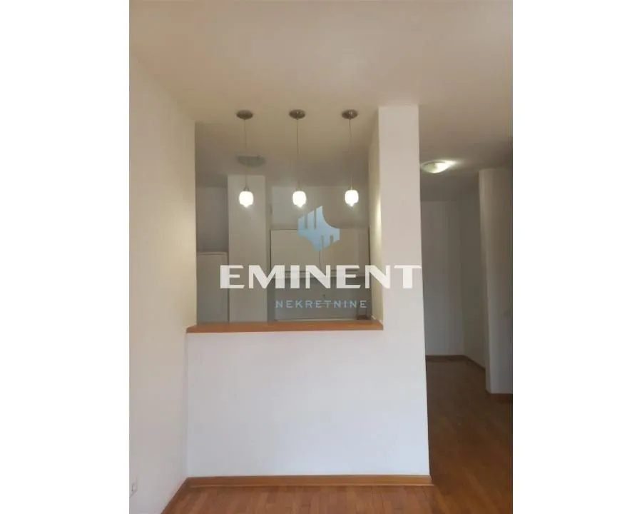 Rent, three bedroom apartment, 80m², Novi Beograd Sve Podlokacije, Beograd