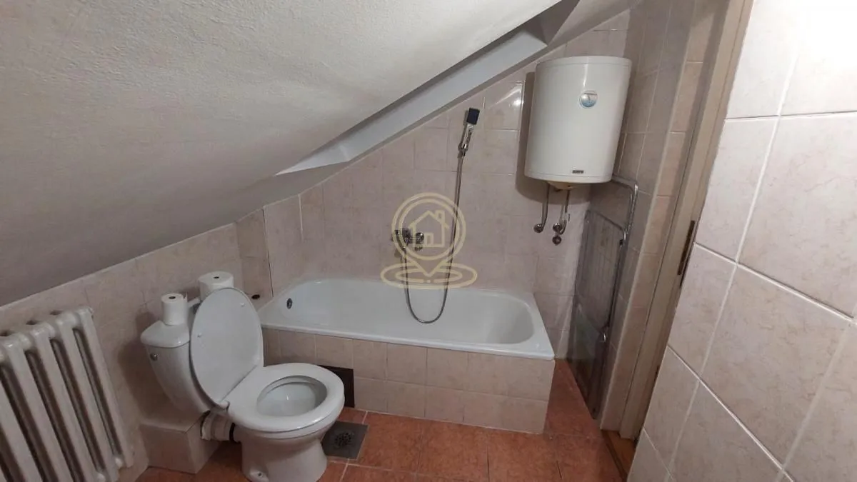 Izdavanje, jednosoban stan, 20m², Centar, Novi Sad