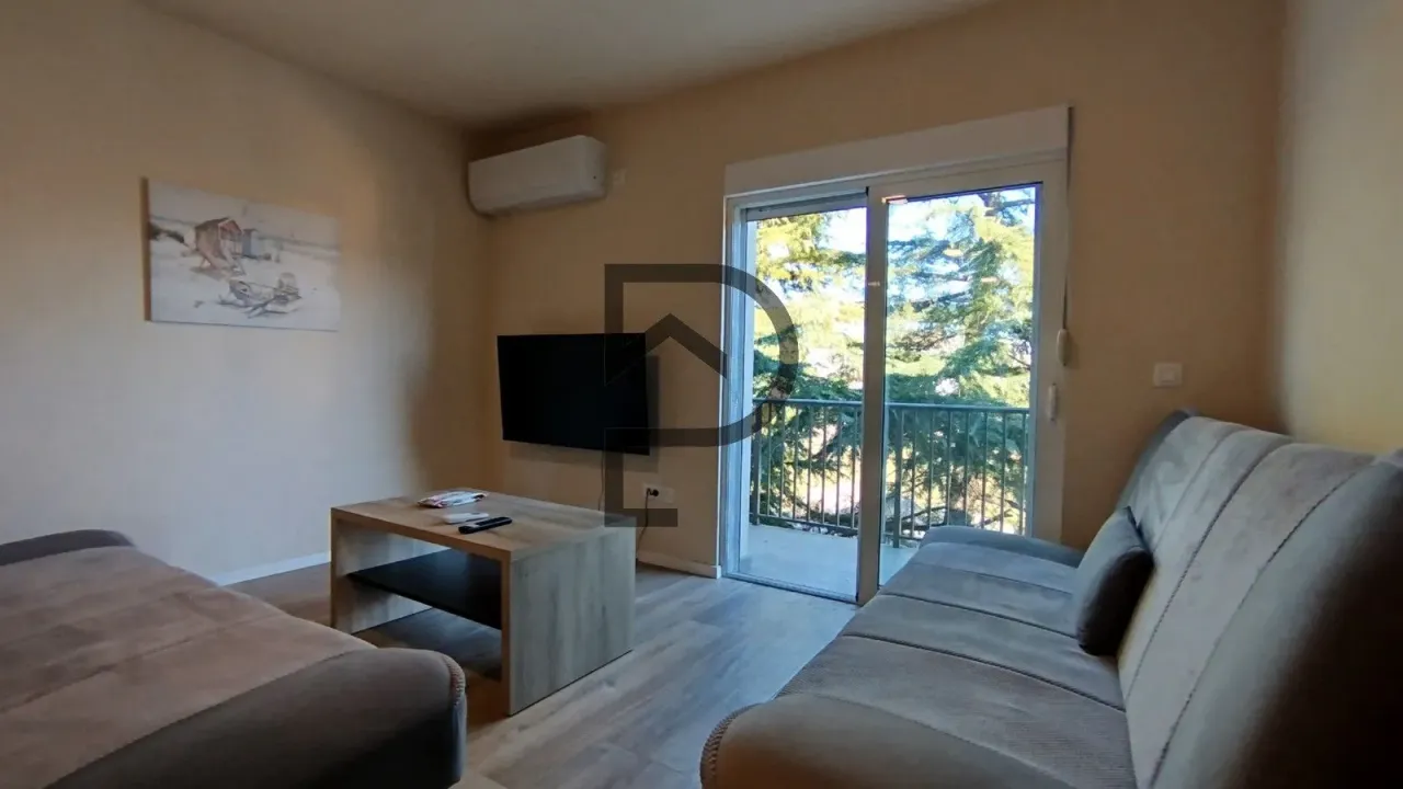 Izdavanje, dvosoban stan, 65m², Donja Gorica, Podgorica