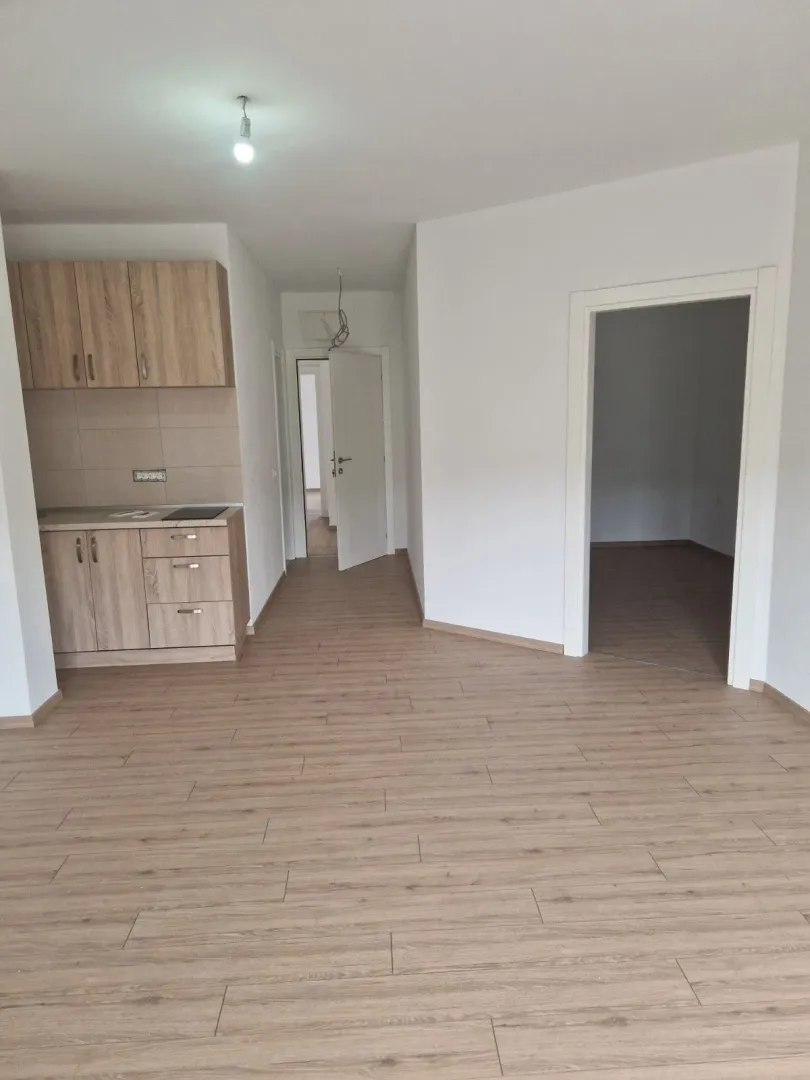 Rent, one bedroom apartment, 53m², Polje, Bar