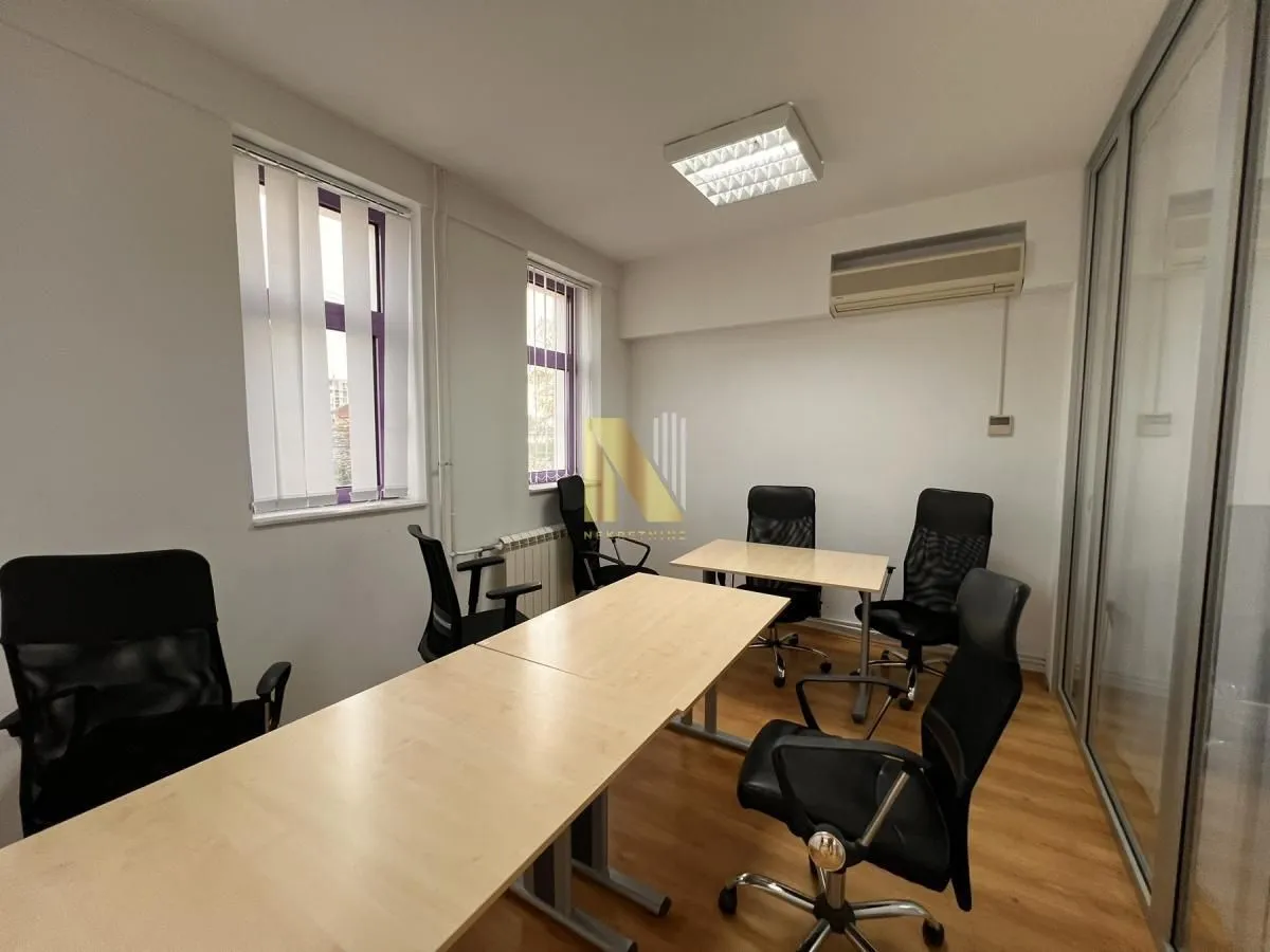 Rent, office space, 1000m², Adamovićevo Naselje, Novi Sad Sve Podlokacije