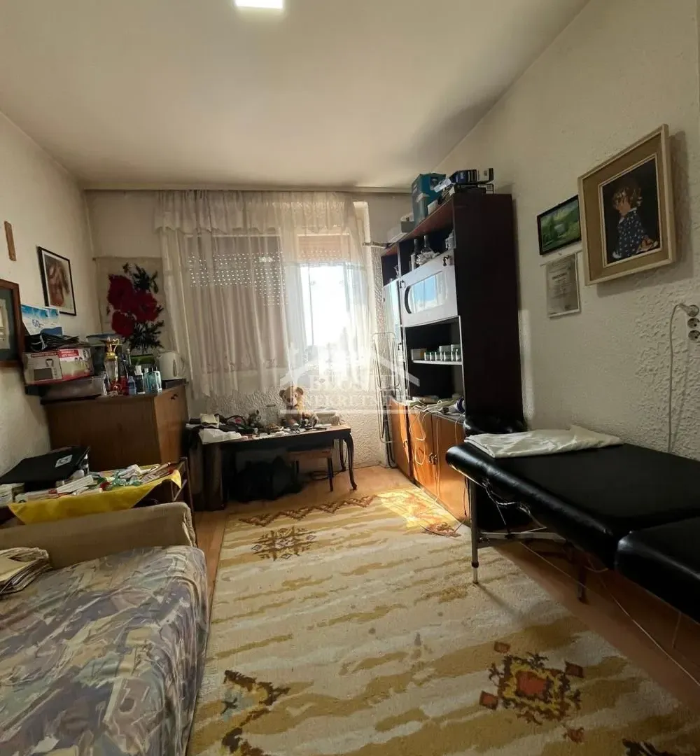 Prodaja, trosoban stan, 52m², Carina, Smederevo