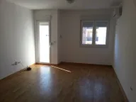 Izdavanje, jednosoban stan, 44m², City Kvart, Podgorica - image 5