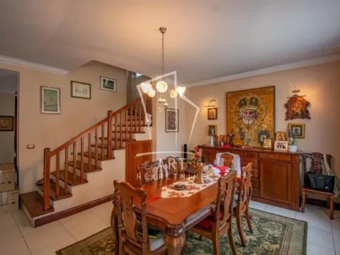 Prodaja, kuća, 238m², Petlovo Brdo, Beograd - image 19