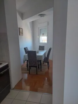 Izdavanje, jednosoban stan, 69m², City Kvart, Podgorica - image 7