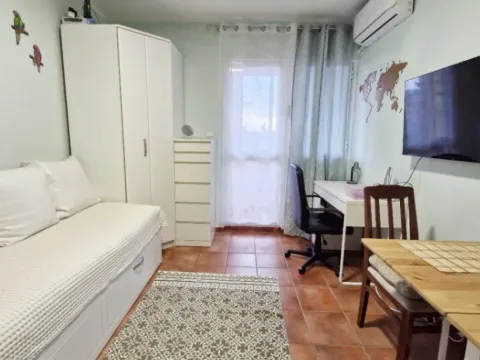 Izdavanje, garsonjera, 30m², Ilino, Bar - image 1