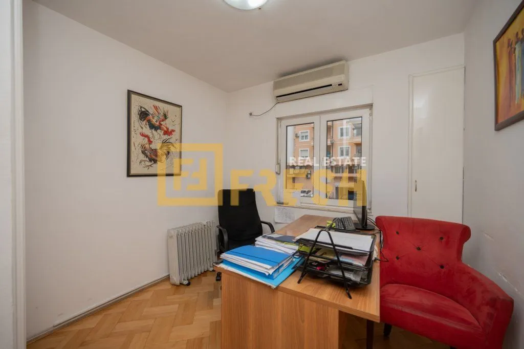 Sale, office space, 87m², Preko Morače, Podgorica