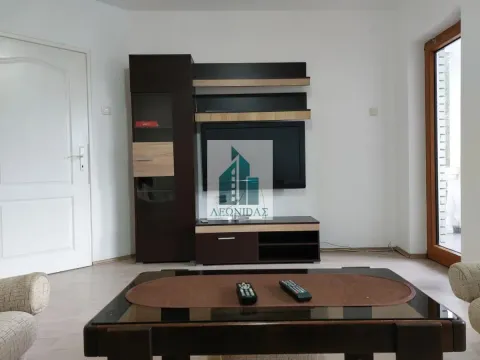 Izdavanje, trosoban stan, 98m², Palilula, Niš - image 7