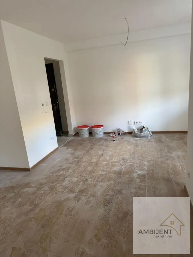 Prodaja, jednosoban stan, 35m², Centar, Stara Pazova