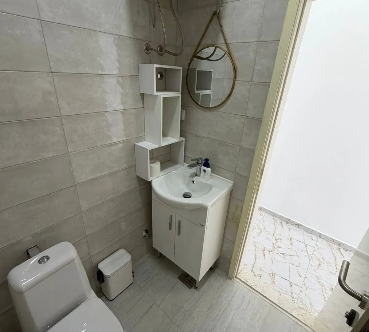 Rent, office space, 18m², Kod Big Fashion-a, Podgorica