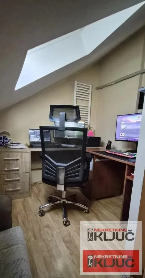 Prodaja, dvosoban stan, 52m², Centar, Novi Sad