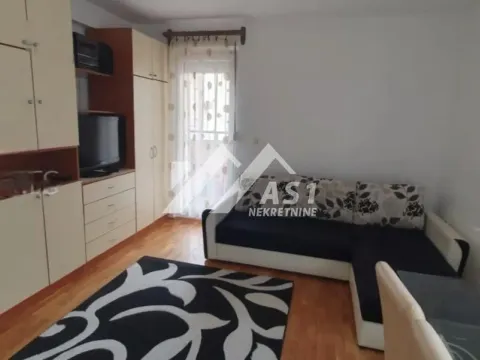Izdavanje, dvosoban stan, 46m², Grbavica, Novi Sad Sve Podlokacije - image 2